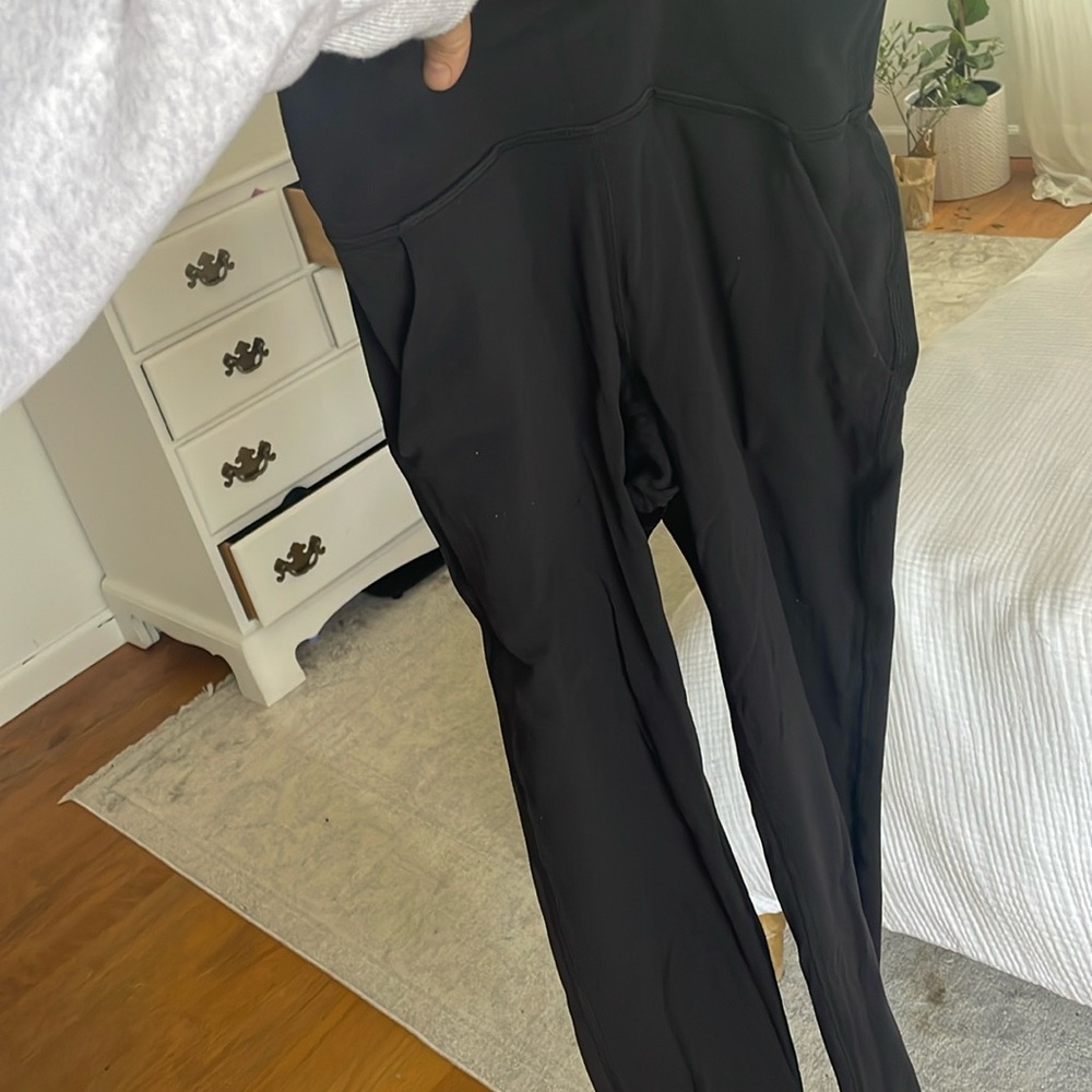 Lululemon align joggers size 4